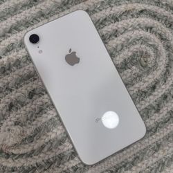 iPhone XR White 64gb Unlocked T Mobile Metro Pcs