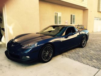 2007 Corvette 6-Speed Manual Fast Car fully Loaded!