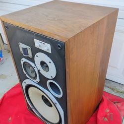 Single Pioneer HPM 100 Speaker