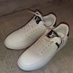 Louis Vuitton  classic sneakers