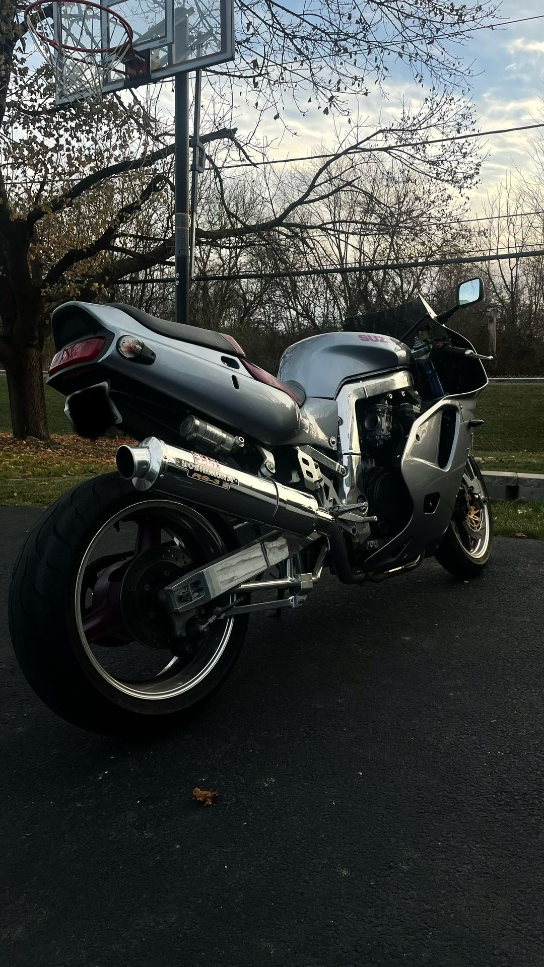 1994 Suzuki GSXR-1100