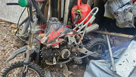Pit bike dirt bike