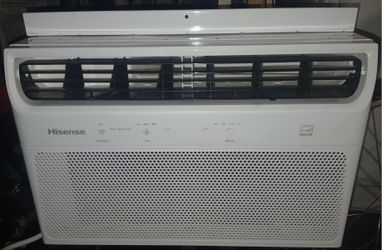 WINDOW AIR CONDITIONER
