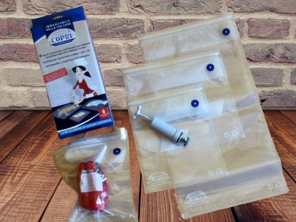 Kit 6pcs Reusable Vacuum Bags with pump, assorted sizes