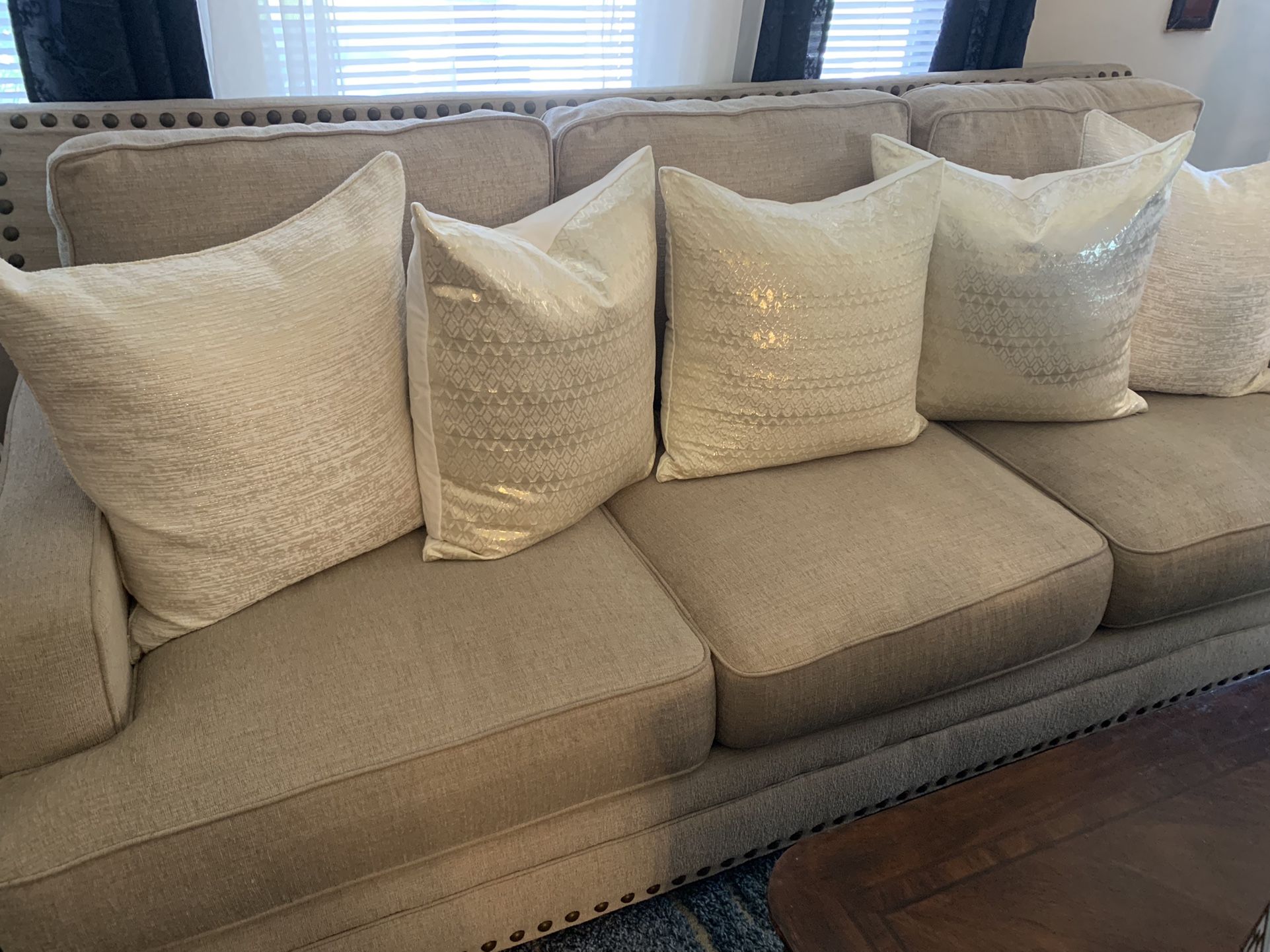 Nice Couch Set