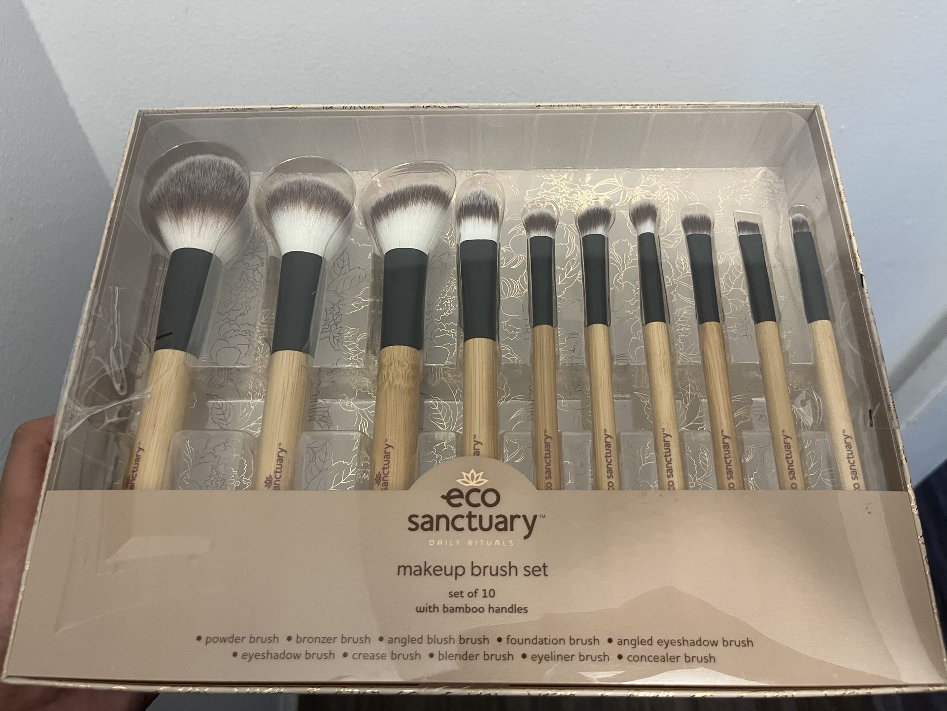 new makeup brushes