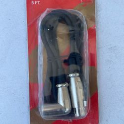 Hosa XFF-105 Balanced Interconnect Cable with Right-angled XLR Female End - 5 foot