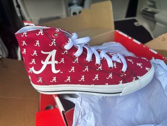 Sports tennis shoes
