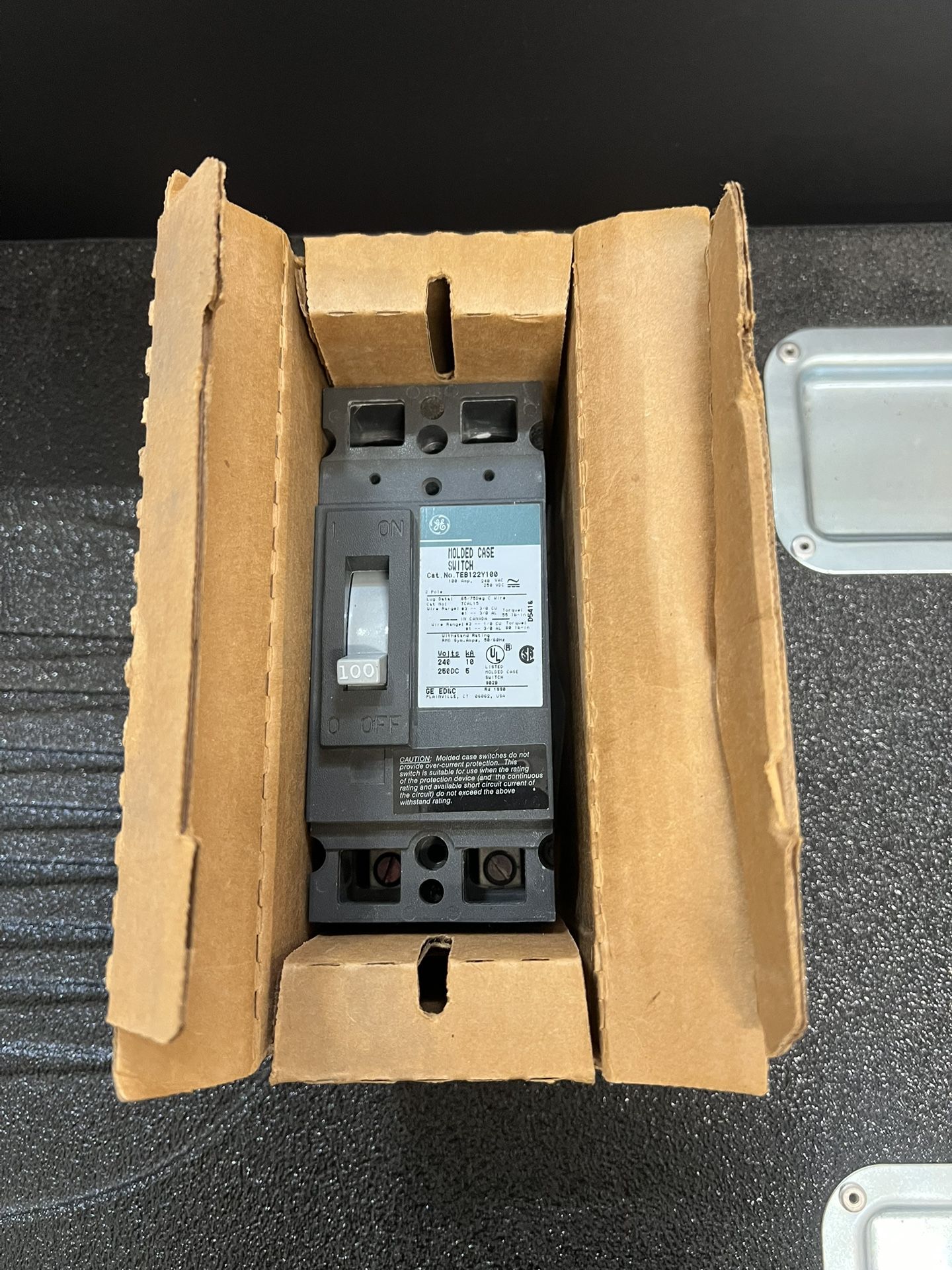 100A, 2-Pole Circuit Breaker