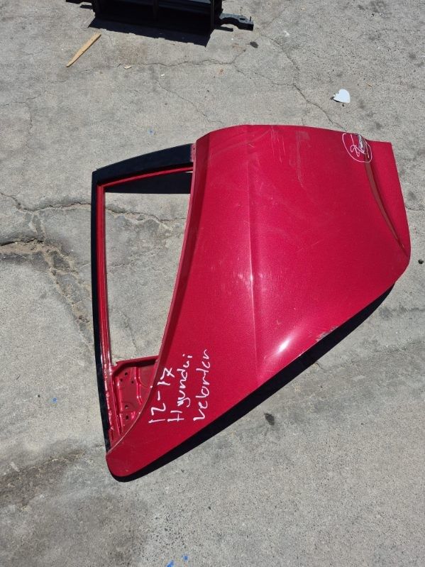 Hyundai Veloster Right Rear Door Oem