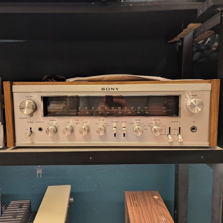 Sony STR-7055 Receiver + Instruction Manual