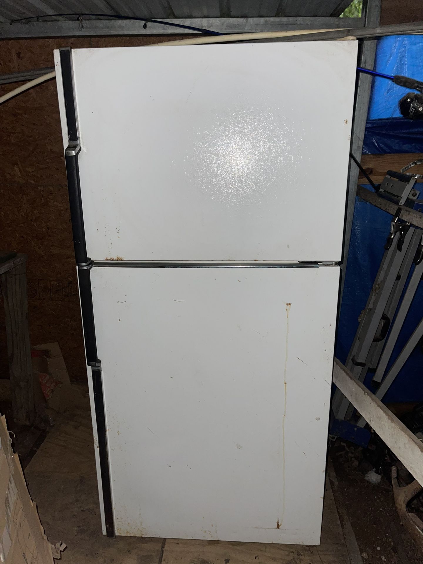 Refrigerator