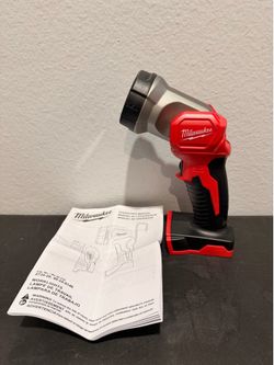 New Milwaukee M18 LED Flashlight