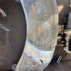 2004 Chevy   Truck Parts For Sale 