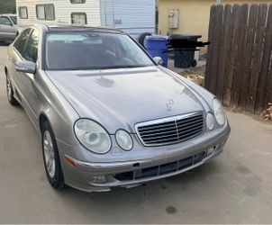 2003 Mercedes-Benz E-Class
