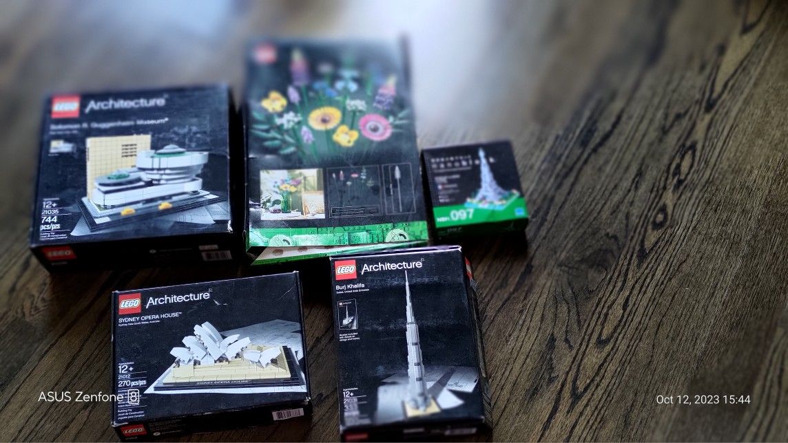 LEGO Architecture / Design Set collection.
