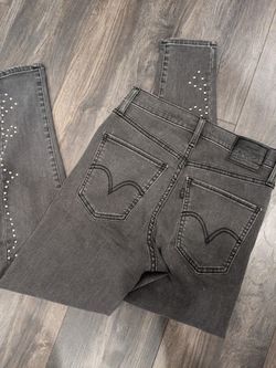 Levi High Rise Skinny Jeans