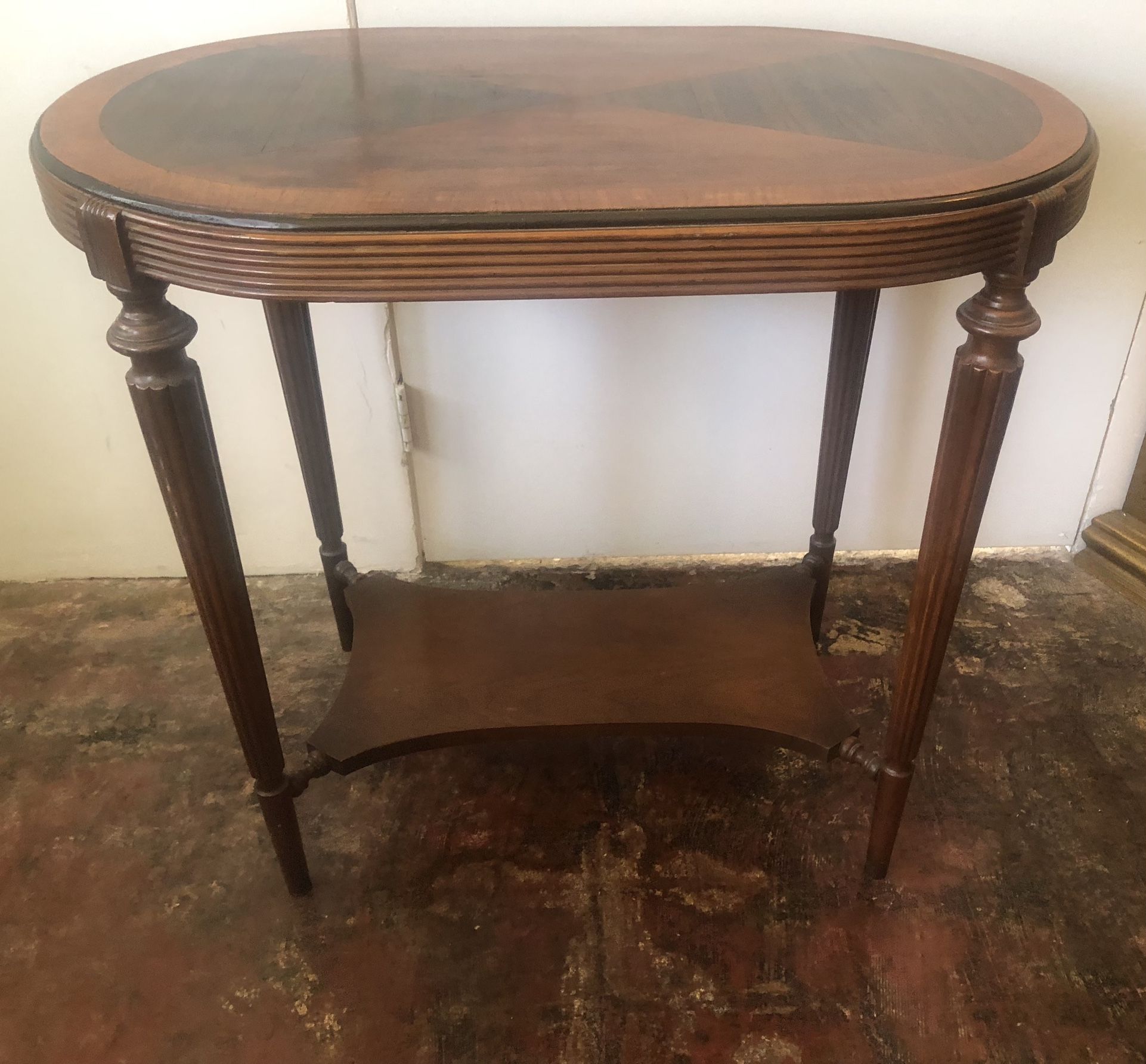 Beautiful 1940’s Inlaid Table - 32x30x29 