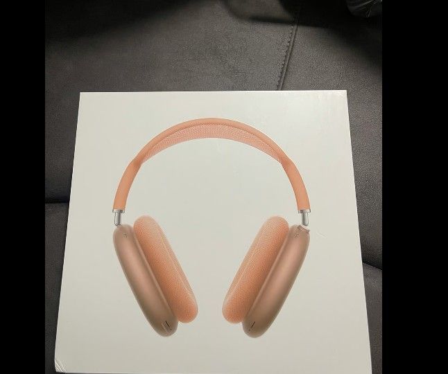 Apple AirPods Max Orange