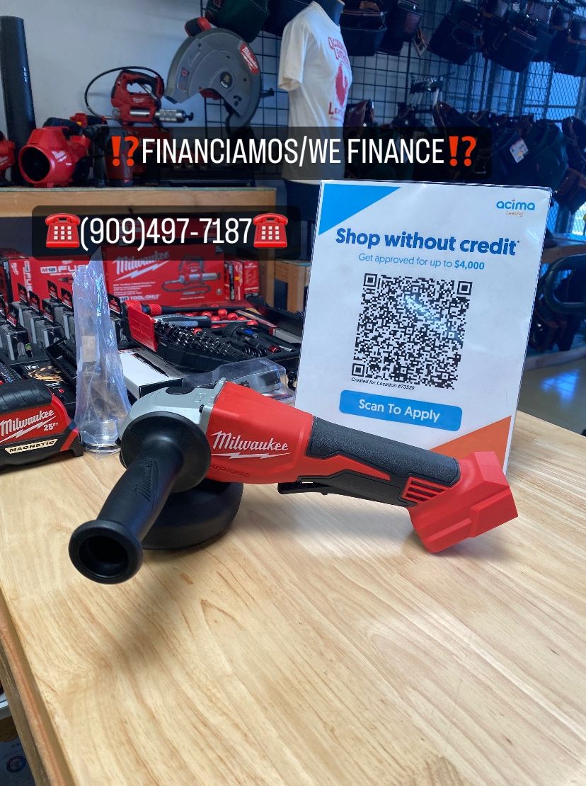 Milwaukee M18 18V Lithium-Ion Brushless Cordless 4-1/2 in./5 in. Grinder w/Paddle Switch (Tool-Only)**(FINANCIAMOS/WE FINANCE)**