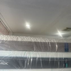 King Queen Size Tempurpedic ProAdapt,  ProBreeze,  LuxeBreeze Mattress  Pro Breeze /Luxe Adapt /Pro Adapt /Adapt /cloud /Tempur pedic contour Supreme 