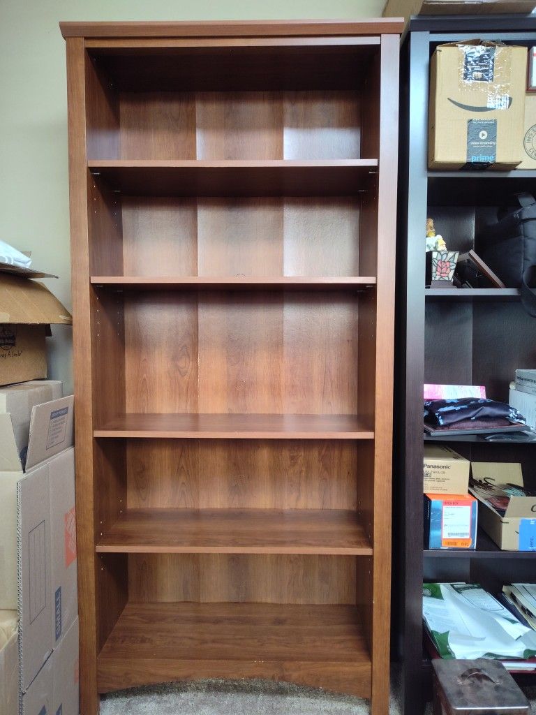  2 - 5 Shelf Bookcase