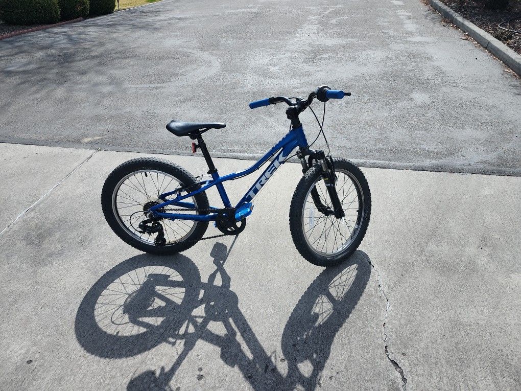 TREK 20 Precaliber Bike
