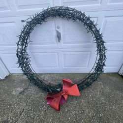 Big Outdoor Wreath Body (4’ Diameter)