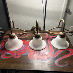 Rustic 3-Light Bathroom Vanity Fixture – Bronze Finish