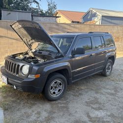 2014 Jeep Patriot (Needs CLUTCH)