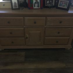 Bedroom set 750  Solid Wood 