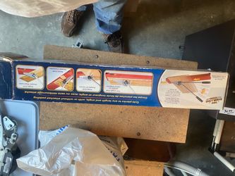 Flooring tool kit set