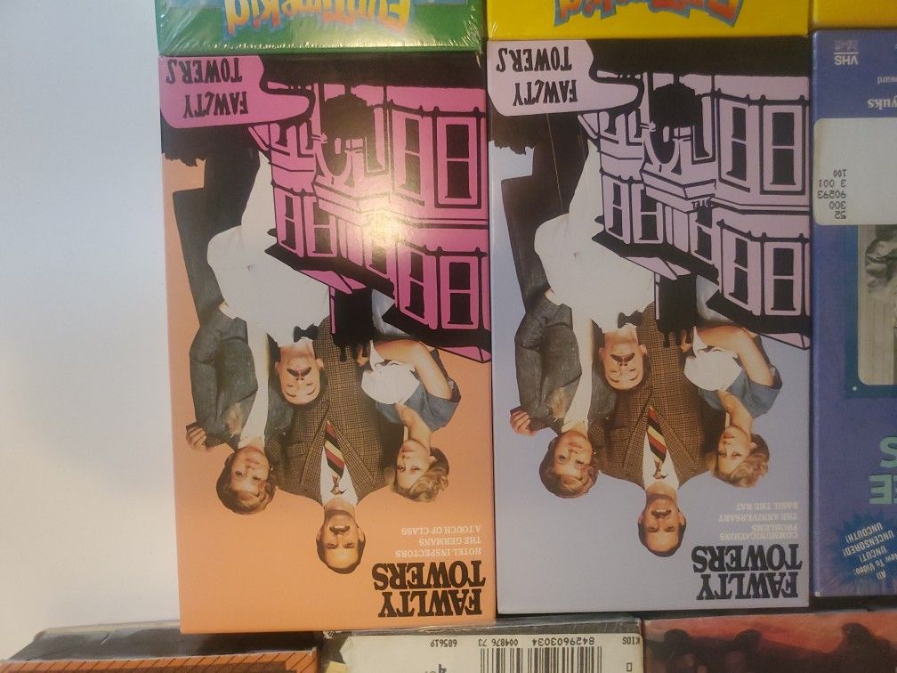 13 VHS Specialty Comedies - Top Variety