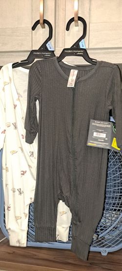 Baby clothes
