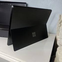 Microsoft surface pro 16gb. go ram. Gt ram. 512gb 