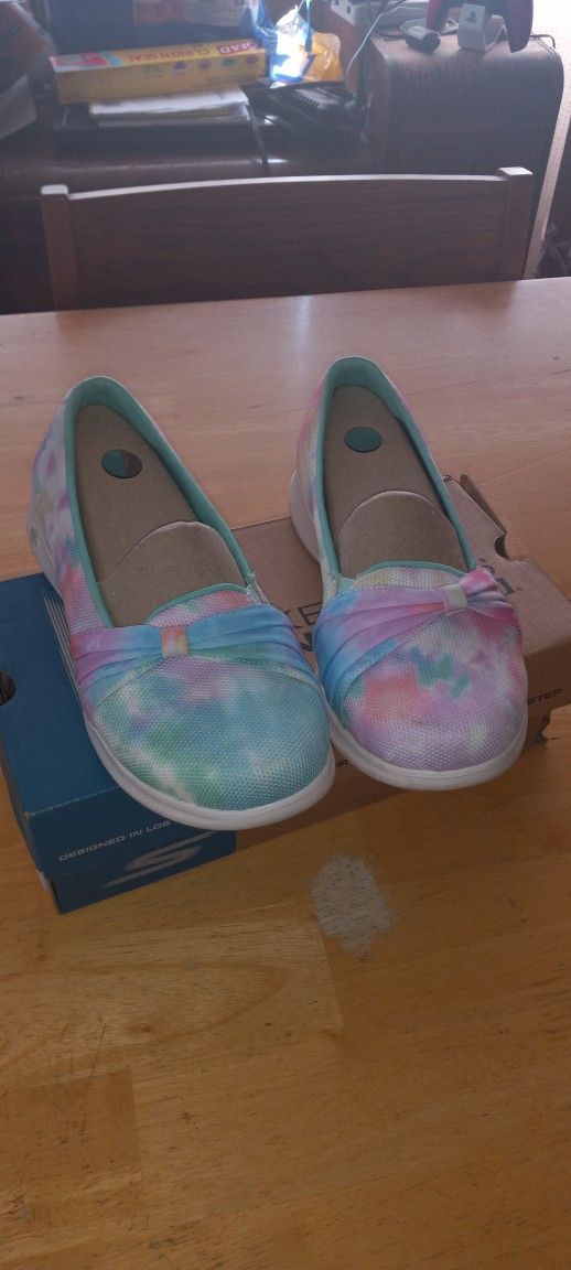Brand New Rainbow Tye Dyed Skechers