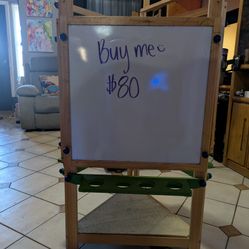 Kids Easel - Enrichment Toy
