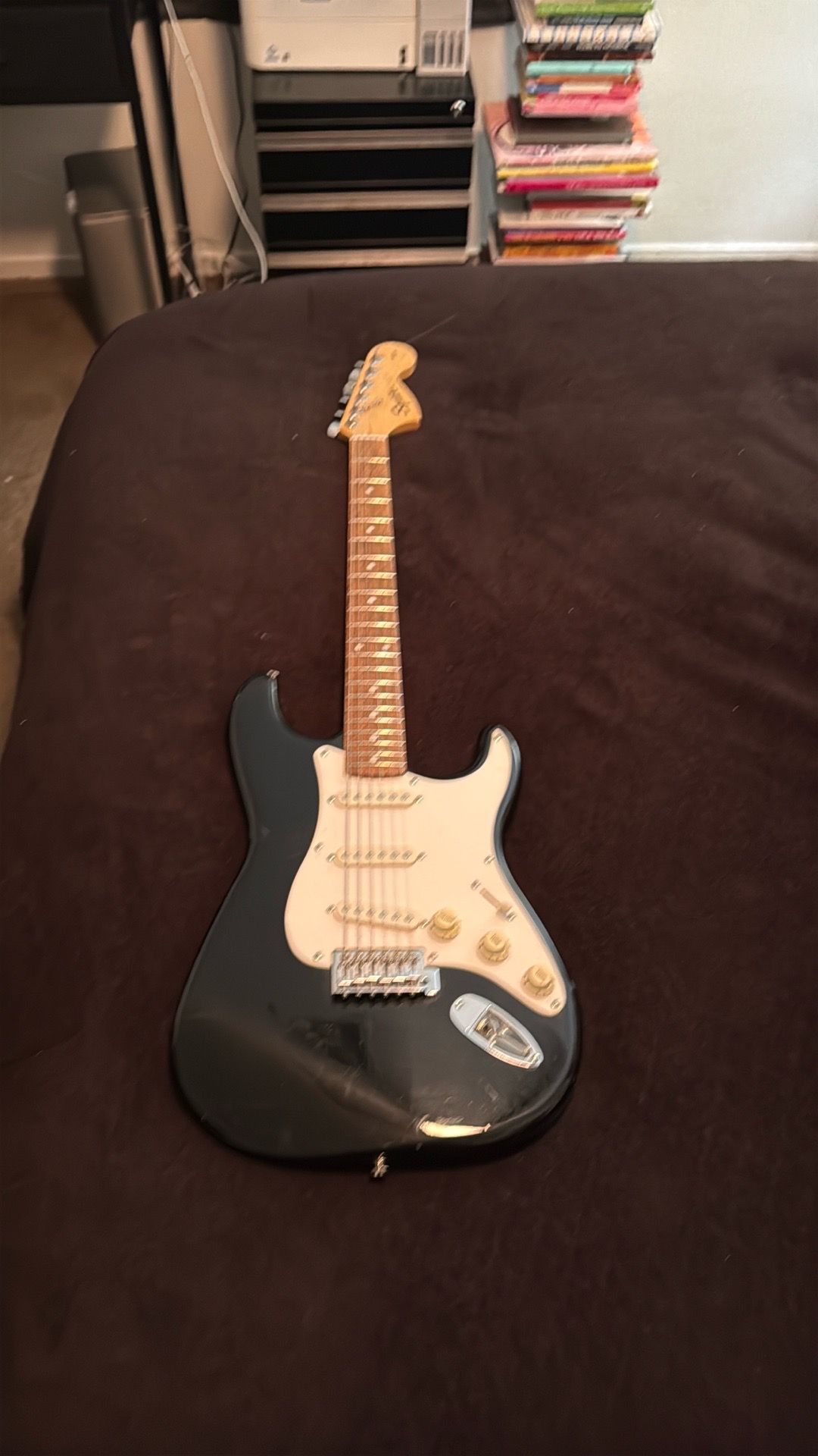 Squier Stratocaster Electric Guitar – Great Beginner Guitar