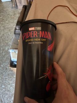 Spider man brand new day souvenir cup with spider man attachment
