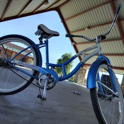 Schwinn Legacy Beach Cruiser