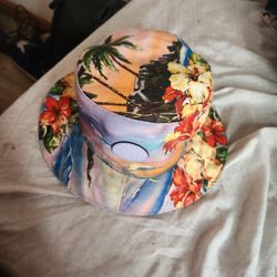  Authentic gucci bucket hat