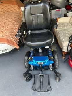 Quantum Power Chair