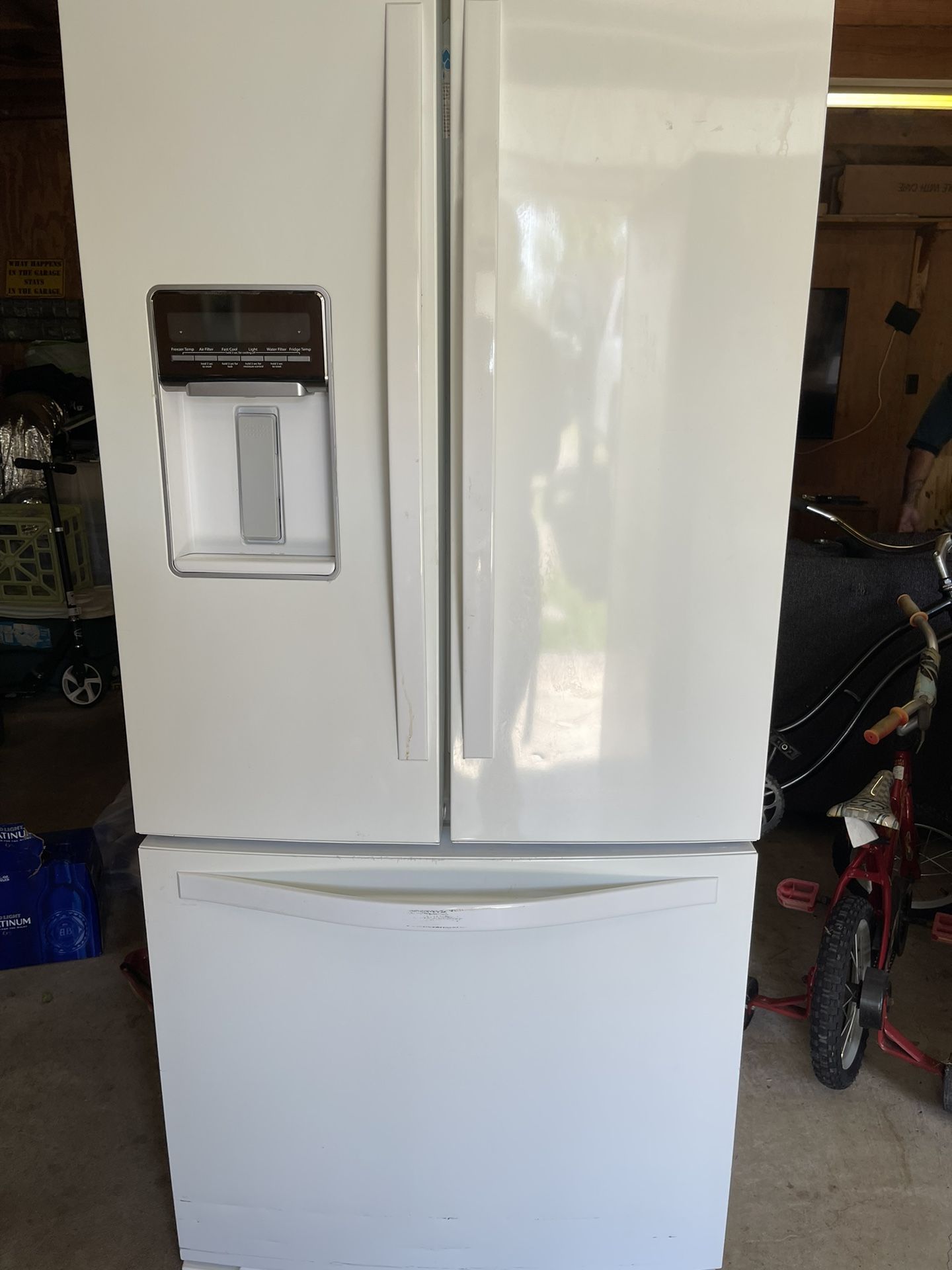 Whirlpool Refrigerator 