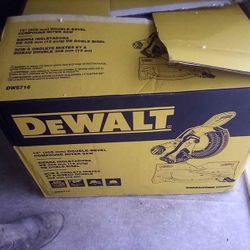 Dewalt 12’ Sliding Double Bevel Compound Miter Saw 