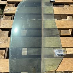 2004 Chrysler Crossfire Passenger Window 