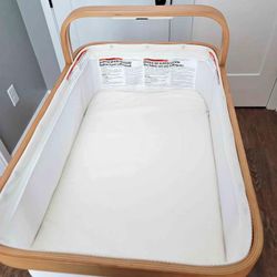 Cradlewise Smart Crib