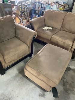 Luv seat sofa and matching chair & ottman