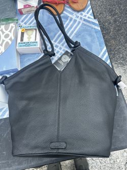 Women’s Pocketbook 