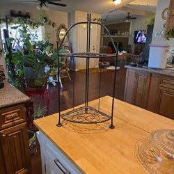 Corner Plant Stand. 25x9 Inch.