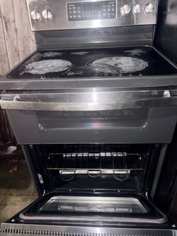 New Stove & Fridge For Sale! 
